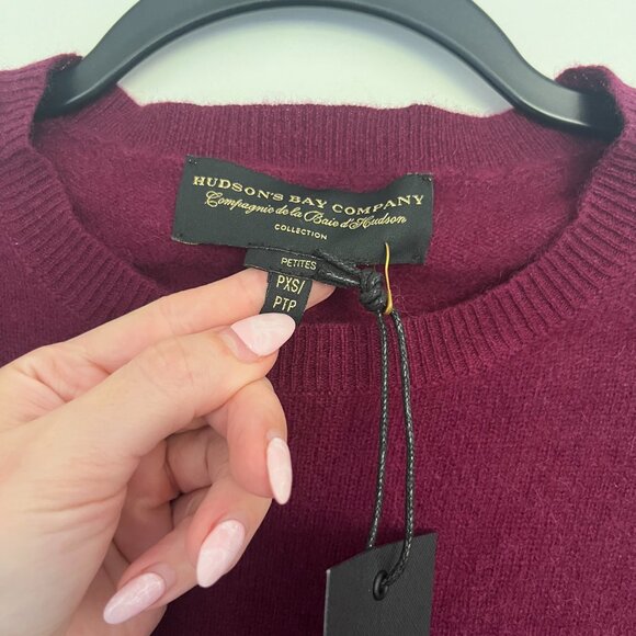 HUDSON'S BAY Company Cashmere Plum Crewneck Long Sleeve Sweater XS Petite NWT - Picture 3 of 12